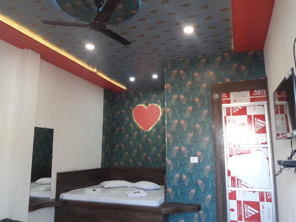 Hotel Rajvihar Pachmarhī エクステリア 写真