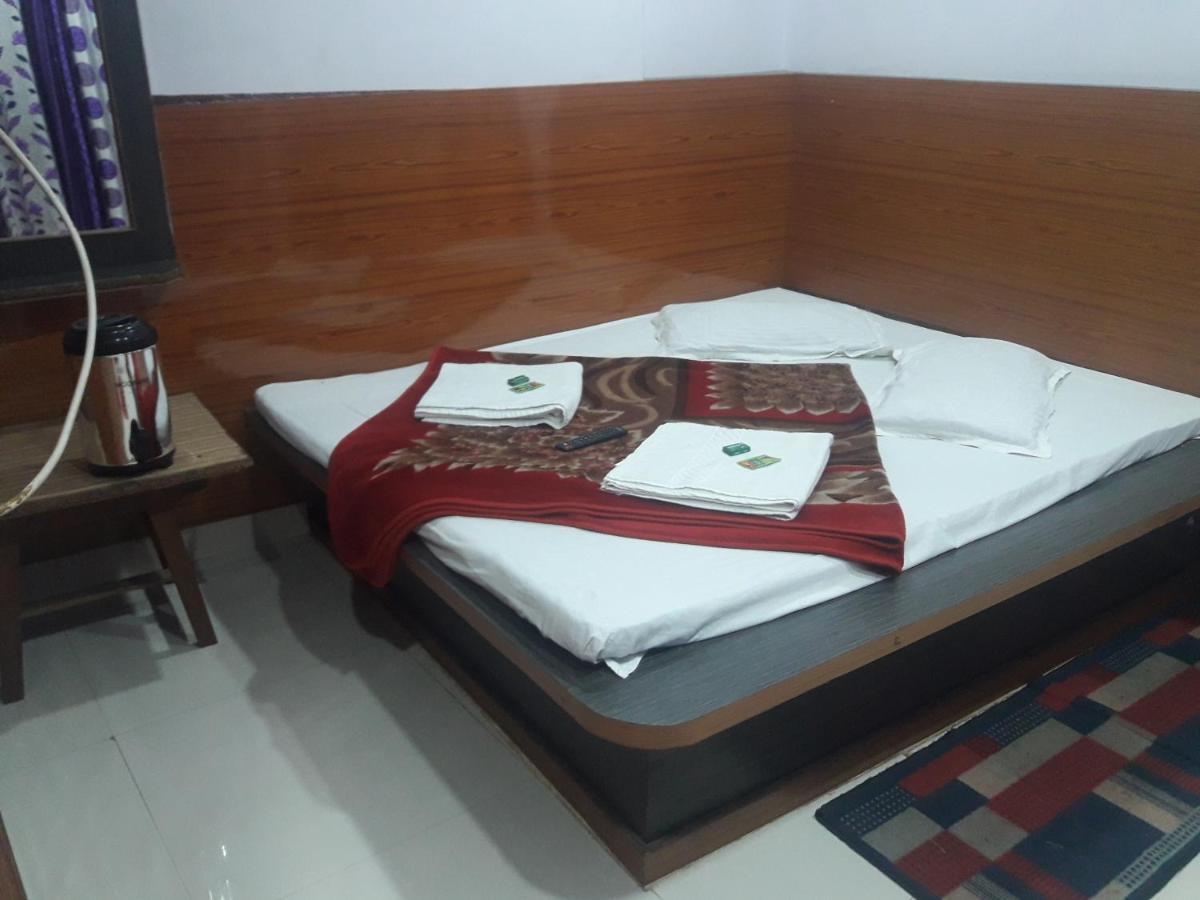 Hotel Rajvihar Pachmarhī エクステリア 写真