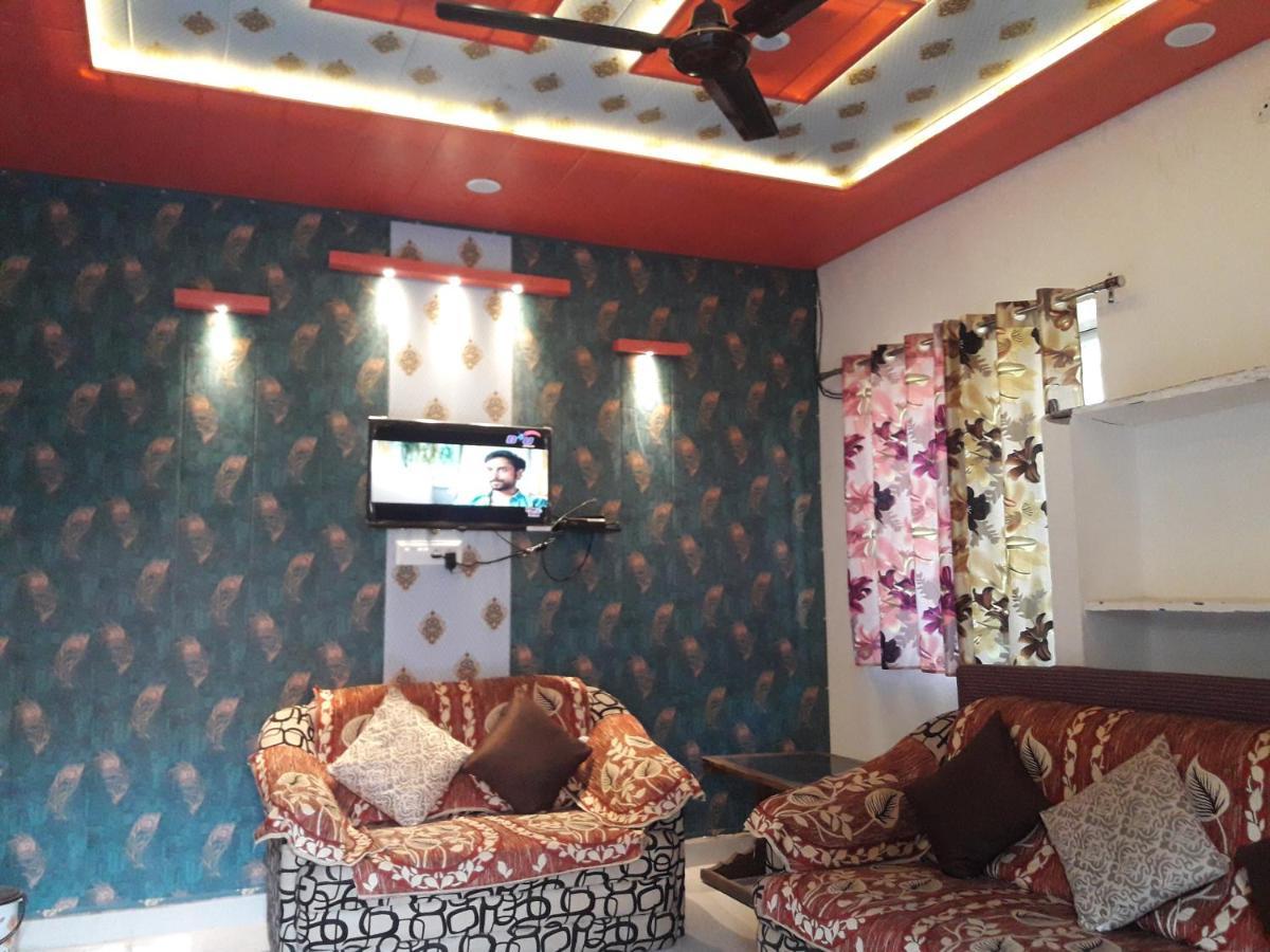 Hotel Rajvihar Pachmarhī エクステリア 写真