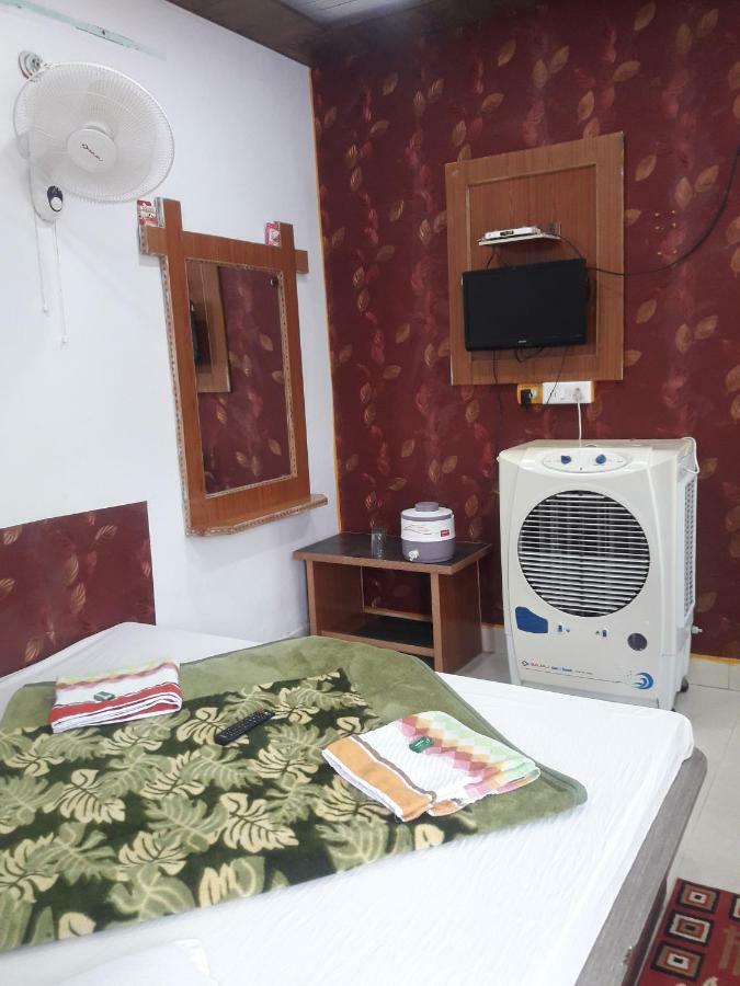 Hotel Rajvihar Pachmarhī エクステリア 写真