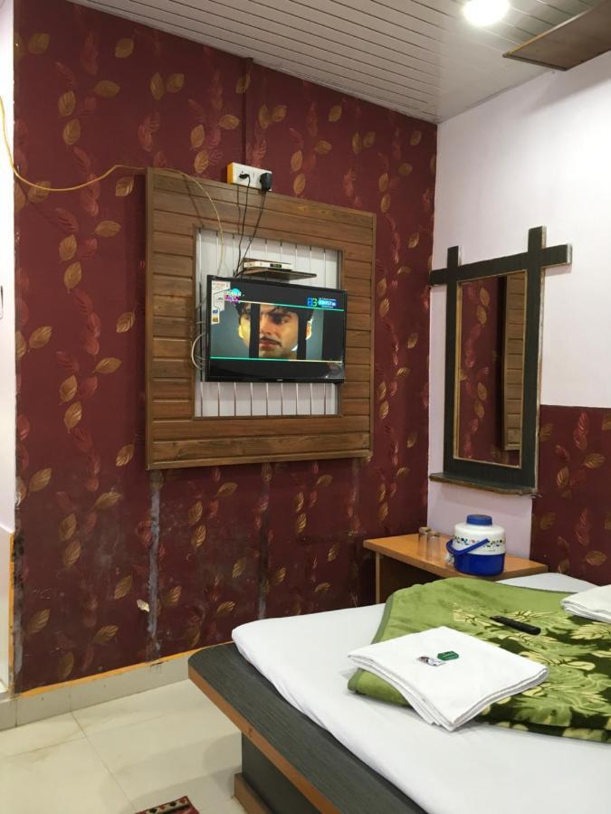 Hotel Rajvihar Pachmarhī エクステリア 写真